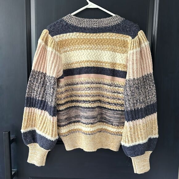 ANOTHER LOVE CLOTHING Raelynn Bell Sleeve Sweater Blue Tan Cream Size Medium - Picture 7 of 7